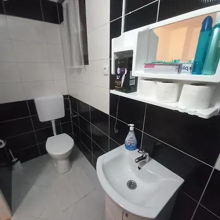 Dujakovic Apartament *